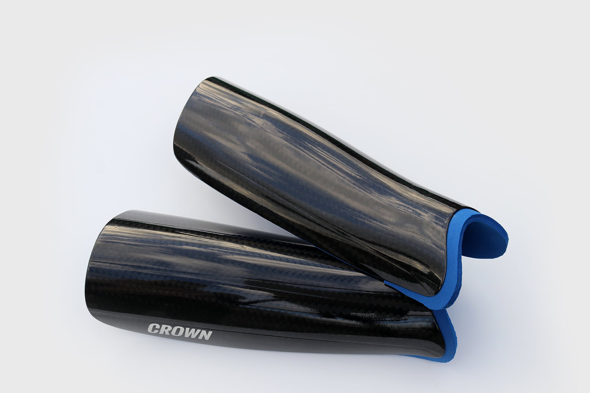 Crown Shinpads: Athletic
